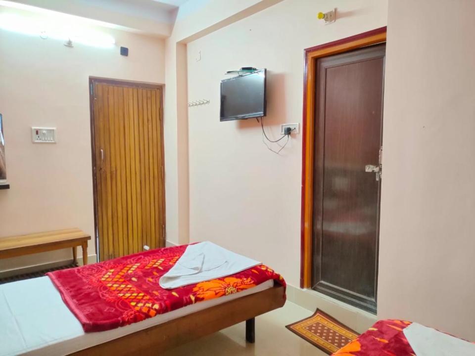 Hotel Vaishnavi Near Baba Dham Temple Deoghar Exteriör bild
