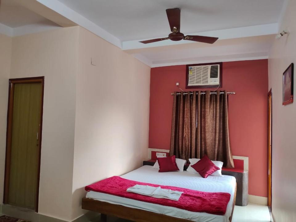 Hotel Vaishnavi Near Baba Dham Temple Deoghar Exteriör bild